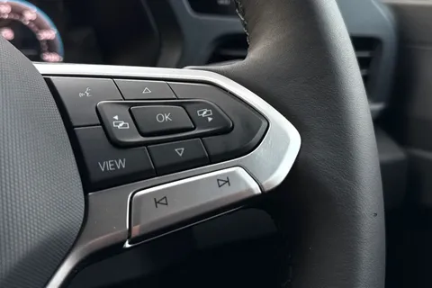 PJ75LFA Volkswagen Caddy 2.0 TDI 102PS Commerce Plus Van [Tech Pack] Thumbnail #32