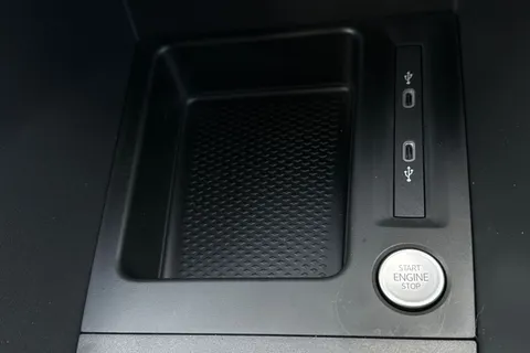 PJ75LFA Volkswagen Caddy 2.0 TDI 102PS Commerce Plus Van [Tech Pack] Thumbnail #33