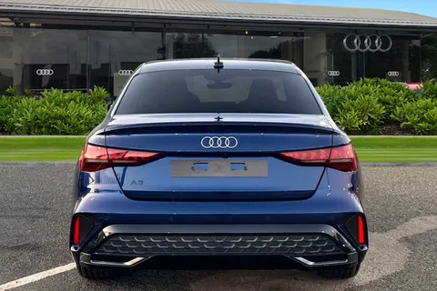  Audi A3 1.5 TFSI S line S Tronic Euro 6 (s/s) 4dr Thumbnail #5