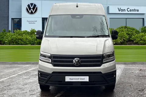 PJ75EOE Volkswagen Crafter CR35 Panel van Commerce Plus MWB 177 PS 2.0 TDI 8sp Automatic 4MOTION Thumbnail #5