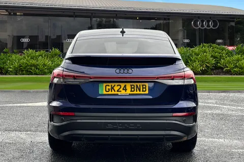 4 of 66 for Audi Q4 e-tron Q4 Sportback Black Edition 40 e-tron 150,00 kW