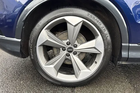 12 of 66 for Audi Q4 e-tron Q4 Sportback Black Edition 40 e-tron 150,00 kW