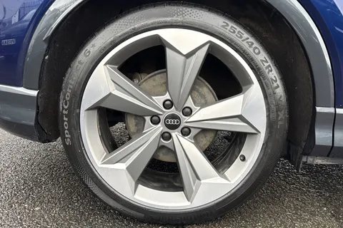 13 of 66 for Audi Q4 e-tron Q4 Sportback Black Edition 40 e-tron 150,00 kW