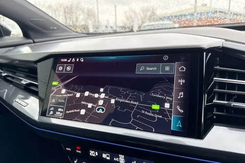 17 of 66 for Audi Q4 e-tron Q4 Sportback Black Edition 40 e-tron 150,00 kW