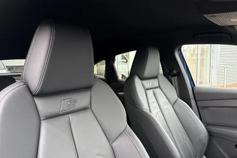 24 of 66 for Audi Q4 e-tron Q4 Sportback Black Edition 40 e-tron 150,00 kW