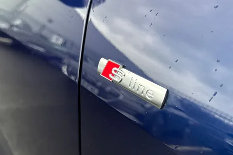 26 of 66 for Audi Q4 e-tron Q4 Sportback Black Edition 40 e-tron 150,00 kW