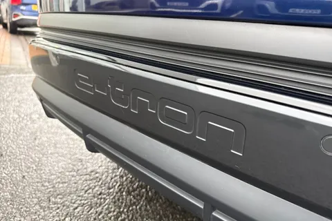 35 of 66 for Audi Q4 e-tron Q4 Sportback Black Edition 40 e-tron 150,00 kW
