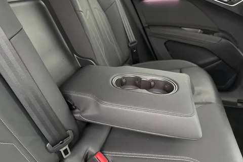 40 of 66 for Audi Q4 e-tron Q4 Sportback Black Edition 40 e-tron 150,00 kW