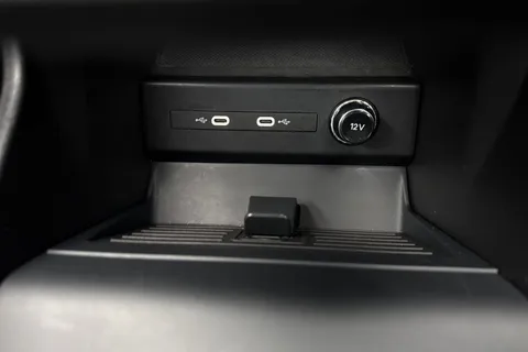 56 of 66 for Audi Q4 e-tron Q4 Sportback Black Edition 40 e-tron 150,00 kW