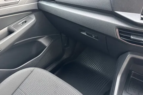 DC75MKJ Volkswagen Caddy 2.0 TDI 102PS Commerce Pro Van [Tech Pack] Thumbnail #20