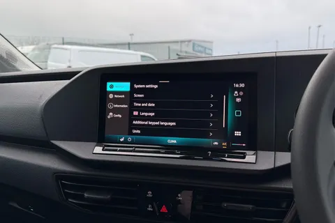 DC75MKJ Volkswagen Caddy 2.0 TDI 102PS Commerce Pro Van [Tech Pack] Thumbnail #52