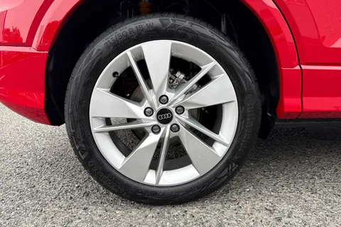 11 of 65 for AUDI Q2 30 TFSI 116 S Line 5dr