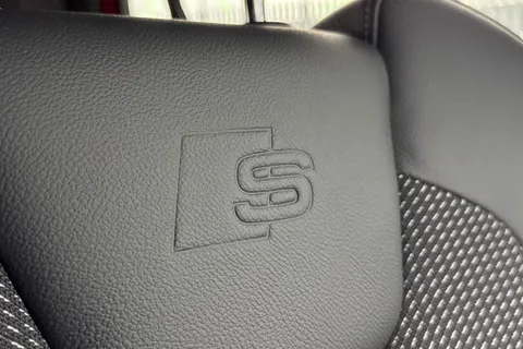 59 of 65 for AUDI Q2 30 TFSI 116 S Line 5dr