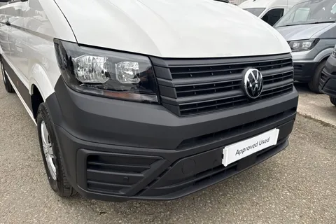 PN75MXZ Volkswagen Crafter CR35 Panel van Commerce MWB 140 PS 2.0 TDI 8sp Automatic FWD Thumbnail #8