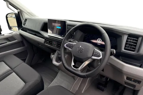 PN75MXZ Volkswagen Crafter CR35 Panel van Commerce MWB 140 PS 2.0 TDI 8sp Automatic FWD Thumbnail #13