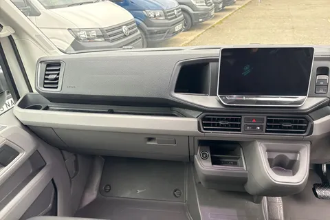 PN75MXZ Volkswagen Crafter CR35 Panel van Commerce MWB 140 PS 2.0 TDI 8sp Automatic FWD Thumbnail #19