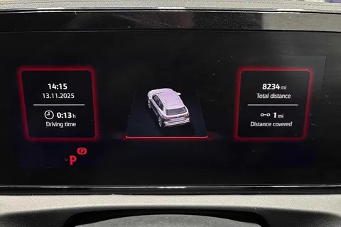 KV25NYG Volkswagen Tiguan 1.5 TSI eHybrid Elegance 5dr DSG | Area View Camera | Adaptive Cruise Contr Thumbnail #12