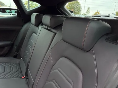 KR74UXS CUPRA Formentor 1.5 eHybrid 204 V3 5dr DSG Thumbnail #14