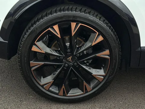 KR74UXS CUPRA Formentor 1.5 eHybrid 204 V3 5dr DSG Thumbnail #23