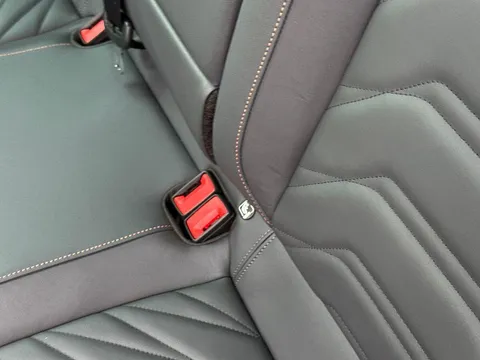 KR74UXS CUPRA Formentor 1.5 eHybrid 204 V3 5dr DSG Thumbnail #33