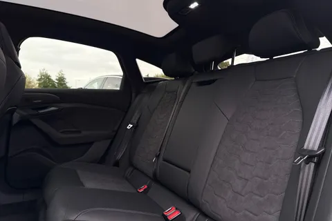 Audi A6 E-Tron Sportback 100kWh Edition 1 Auto quattro 5dr Thumbnail #19