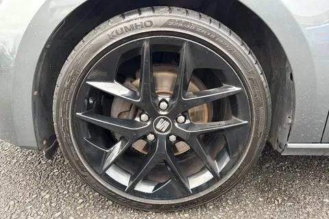 11 of 52 for SEAT Leon 1.4 TSI FR Technology Euro 6 (s/s) 5dr