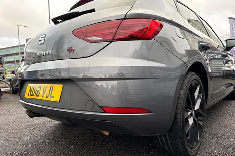 32 of 52 for SEAT Leon 1.4 TSI FR Technology Euro 6 (s/s) 5dr