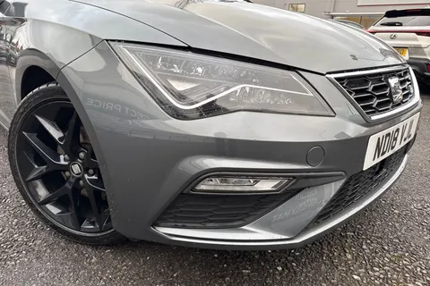 33 of 52 for SEAT Leon 1.4 TSI FR Technology Euro 6 (s/s) 5dr