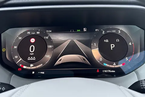 KT74XZS Land Rover Range Rover Sport 3.0 D300 Dynamic SE 5dr Thumbnail #18