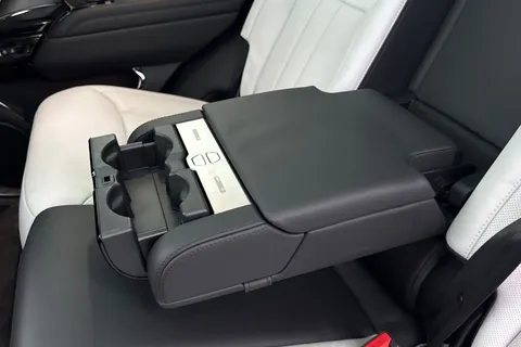 KT74XZS Land Rover Range Rover Sport 3.0 D300 Dynamic SE 5dr Thumbnail #45