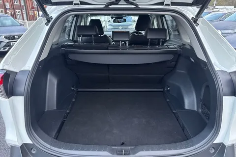 BP71HHM Toyota Rav4 2.5 VVT-h Excel CVT 4WD Euro 6 (s/s) 5dr Thumbnail #11