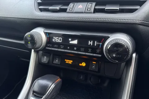 BP71HHM Toyota Rav4 2.5 VVT-h Excel CVT 4WD Euro 6 (s/s) 5dr Thumbnail #20