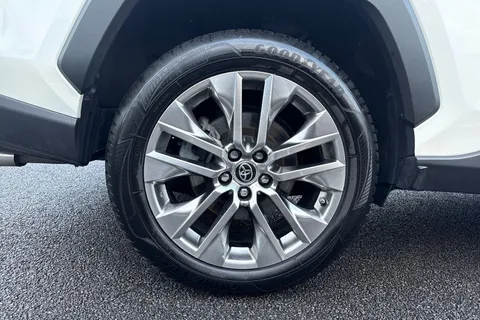 BP71HHM Toyota Rav4 2.5 VVT-h Excel CVT 4WD Euro 6 (s/s) 5dr Thumbnail #25