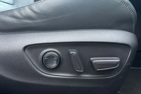 BP71HHM Toyota Rav4 2.5 VVT-h Excel CVT 4WD Euro 6 (s/s) 5dr Thumbnail #30