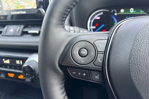 BP71HHM Toyota Rav4 2.5 VVT-h Excel CVT 4WD Euro 6 (s/s) 5dr Thumbnail #31