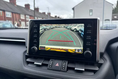 BP71HHM Toyota Rav4 2.5 VVT-h Excel CVT 4WD Euro 6 (s/s) 5dr Thumbnail #39