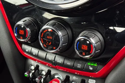 WS21UGR Mini Countryman 2.0 John Cooper Works ALL4 5dr Auto Thumbnail #22