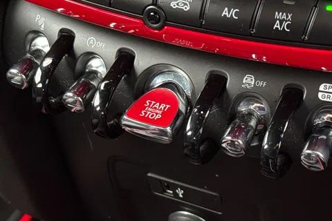 WS21UGR Mini Countryman 2.0 John Cooper Works ALL4 5dr Auto Thumbnail #48