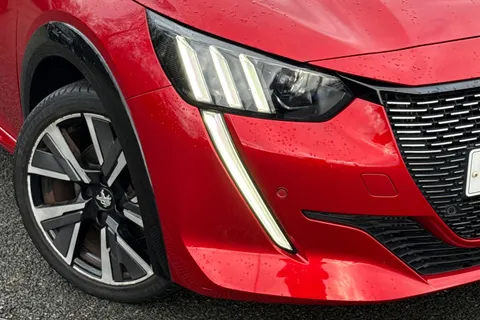 PE20LTY PEUGEOT 208 1.2 PureTech GT Line EAT Euro 6 (s/s) 5dr Thumbnail #26