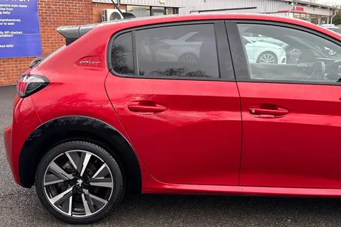 PE20LTY PEUGEOT 208 1.2 PureTech GT Line EAT Euro 6 (s/s) 5dr Thumbnail #30