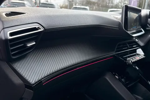 PE20LTY PEUGEOT 208 1.2 PureTech GT Line EAT Euro 6 (s/s) 5dr Thumbnail #38