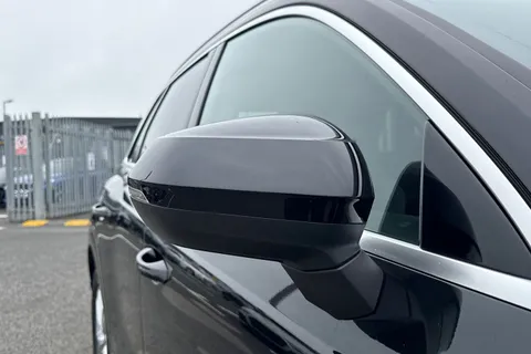 26 of 65 for Audi Q3 2.0 TDI 35 S line S Tronic Euro 6 (s/s) 5dr