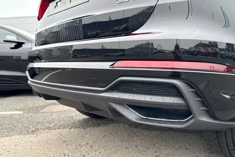 30 of 65 for Audi Q3 2.0 TDI 35 S line S Tronic Euro 6 (s/s) 5dr