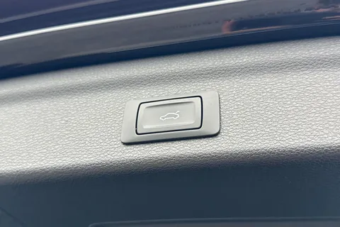 35 of 65 for Audi Q3 2.0 TDI 35 S line S Tronic Euro 6 (s/s) 5dr