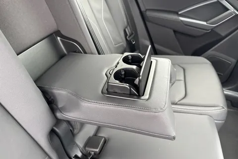 39 of 65 for Audi Q3 2.0 TDI 35 S line S Tronic Euro 6 (s/s) 5dr