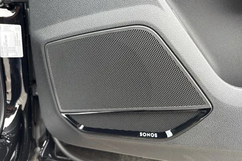 47 of 65 for Audi Q3 2.0 TDI 35 S line S Tronic Euro 6 (s/s) 5dr