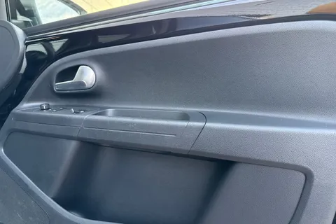 21 of 63 for SEAT Mii 36.8kWh Auto 5dr