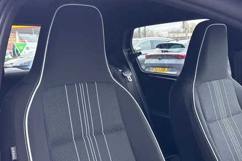 36 of 63 for SEAT Mii 36.8kWh Auto 5dr