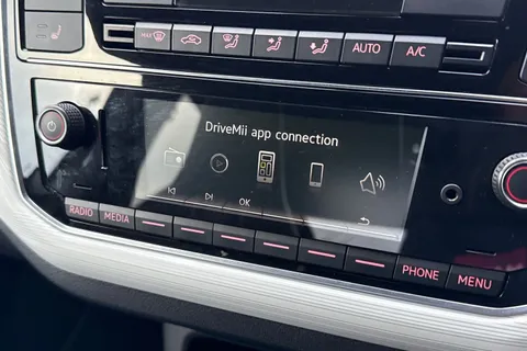 48 of 63 for SEAT Mii 36.8kWh Auto 5dr