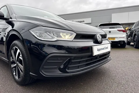 GF74XFA Volkswagen Polo 1.0 TSI Match 5dr DSG Thumbnail #18